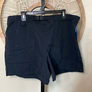 Columbia Summerdry cargo shorts black size 2X woman’s nwt